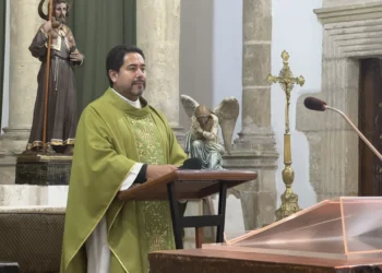 Alto costo de luz afecta Templo de Santiago Apóstol