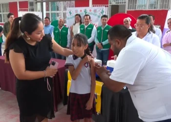 Arrancó campaña de vacunación 2025 contra el Virus del Papiloma Humano