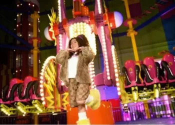 “La Princesa” de las redes sociales, Loretta, estrena “Dale Play”.