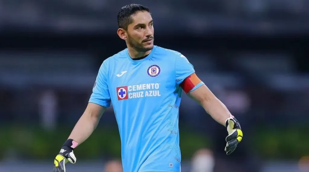 Jesús Corona sueña con volver a Cruz cerúleo; el domingo se retiró enfrentando a La Maquina