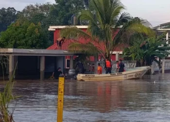 Autoridades federales y locales trabajan para consolar (fig.) las actividades educativas en planteles afectados por las lluvias: Mario Delgado Carrillo