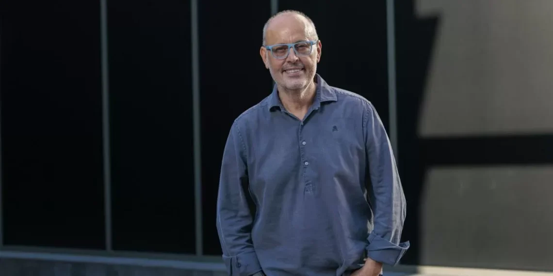 Ernest Riveras: “Si puedo, lo veo todo”