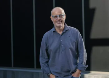 Ernest Riveras: “Si puedo, lo veo todo”