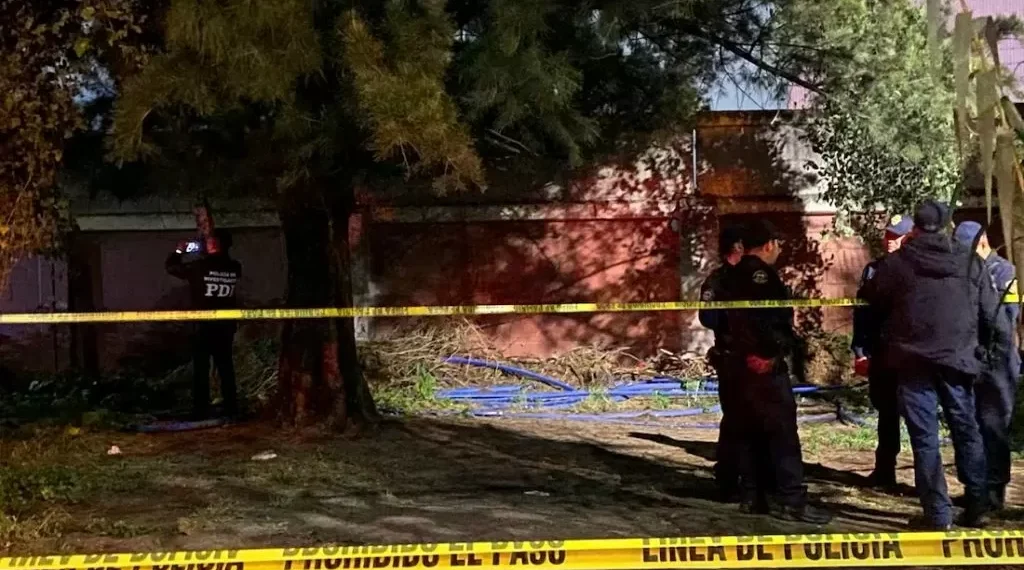 Hallan cadáver descompuesto; mientras tomaba el sol