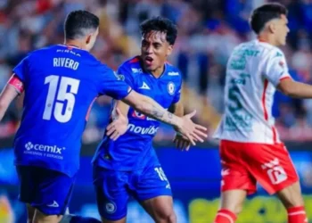 Cruz celeste amarra su boleto con empate: Necaxa, penúltimo de la tabla, hizo sufrir a la Máquina