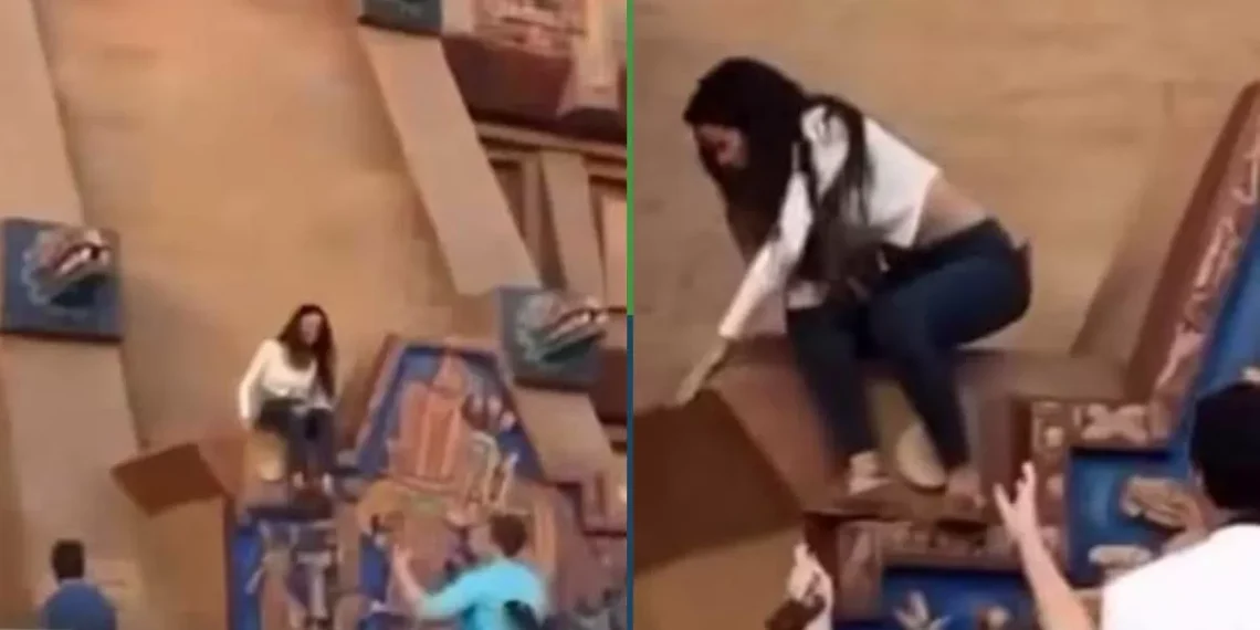 ¡Viva México! Paisana es expulsada de Disney por treparse a pincho atracción prohibida