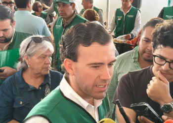 Busca Mejora Coahuila cobertura total de vacunación en planteles