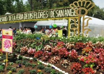 Encarece Casarín Feria de las Flores