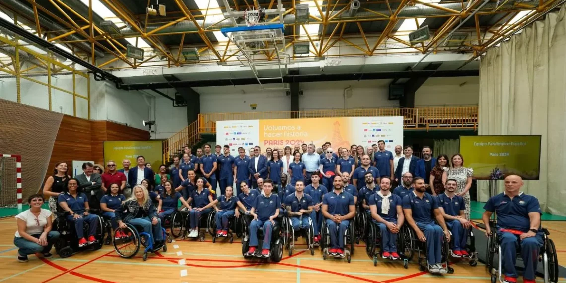 La infanta Elena deja la mando de Honor del Comité Paralímpico Español tras 30 años