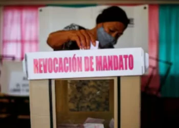 De los 32 que conforman a México… Contemplan revocación de instrucción solo 16 estados