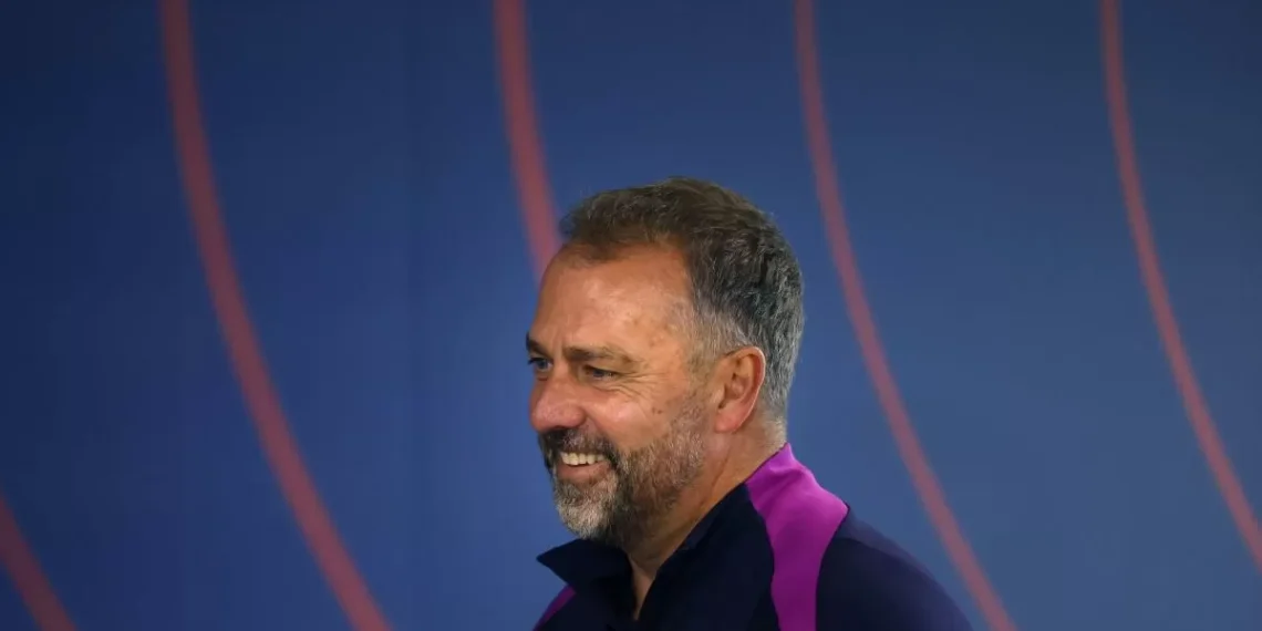 Flick, feliz por regresar al Camp Nou: “Es un gimnasio de fútbol y nos encanta volver”