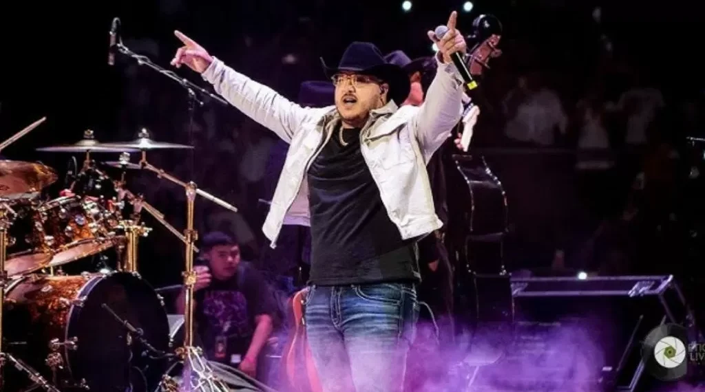 Grupo Frontera prepara su “triste pero bien c*brón Tour 2026”