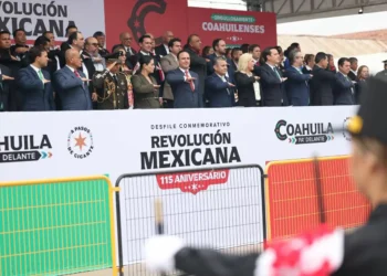 Histórico desfile de la revolución mexicana en Múzquiz