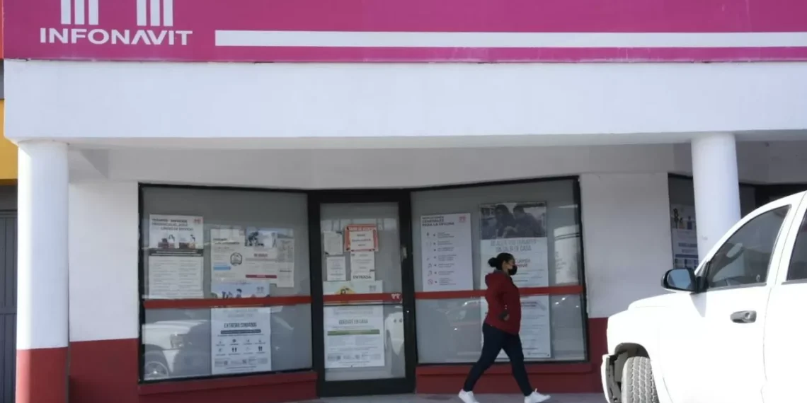 Trabajadores de AHMSA en incertidumbre con Infonavit