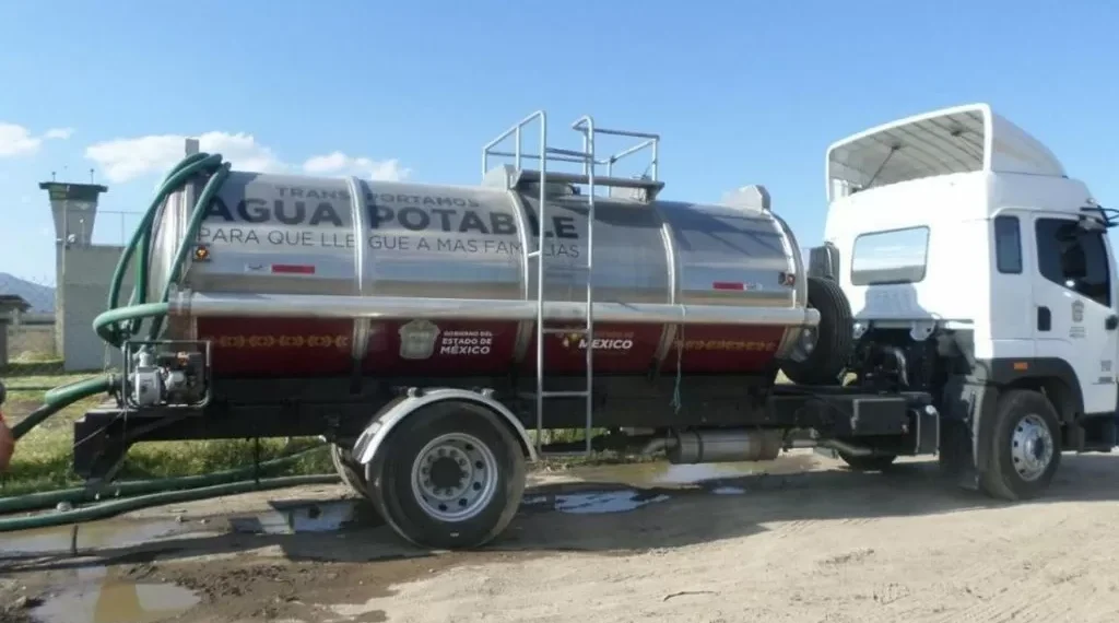 Desatado y sin control Huachicoleo de agua: Denuncian vecinos complicidad ministerial en mercado ilegal de pipas