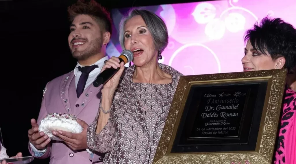 Florinda Meza gusta de escribir: Le gustaría enterar su vida en un libro