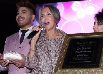 Florinda Meza gusta de escribir: Le gustaría enterar su vida en un libro