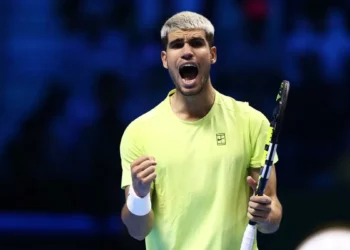 Sufrir y ganar: Alcaraz, a una victoria del n.º1