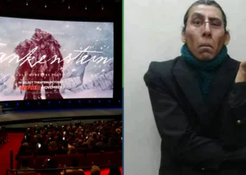 familia que vio Frankenstein en el cine pasará todo el mes criticando a quienes la vean en Netflix