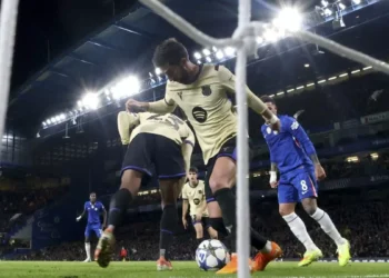 El Barça se inmola en Stamford Bridge