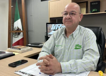 Monclova: Alinea la UTRCC su oferta educativa a demandas de la fábrica local