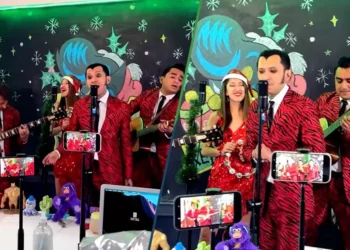 Rebel Cats celebró la Navidad en las oficinas de El Deforma