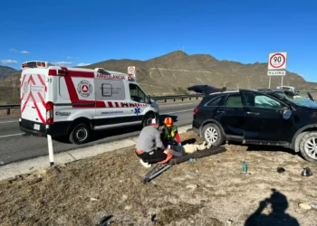 Cinco lesionados tras volcadura de camioneta en Ramos Arizpe