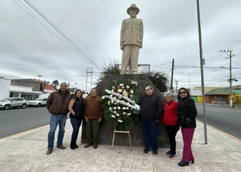 Conmemoran aniversario del natalicio de Carranza