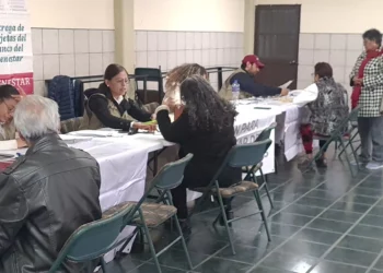 Entregan más de 140 tarjetas del Banco del Bienestar a beneficiarios