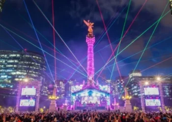 Para despedir el 2025 y recibir el 2026, preparan entretenimiento electrónica en la CDMX