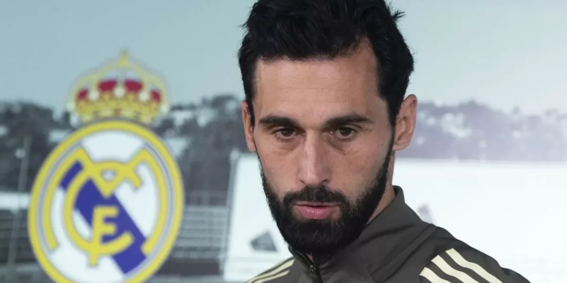 Arbeloa niega haber criticado a Xabi Alonso y cita a Juanito: “Todo es mi asunción”