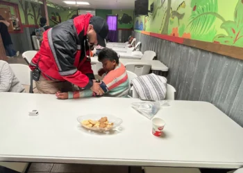 Atienden a casi 100 personas en refugios temporales en municipios del luz de Coahuila