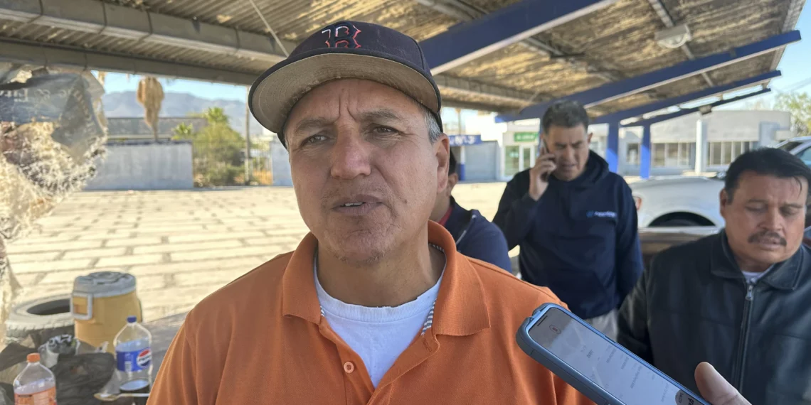 Cuestiona obrero de AHMSA disidente a Ismael Leija Escalante