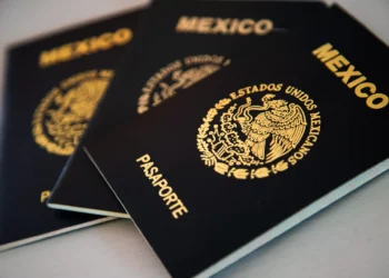 Persisten fallas en alza y saturación para trámite de pasaportes en oficinas de Monclova