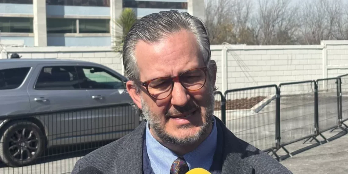 SEDU analiza uso limitado de celulares en escuelas para comunicación familiar