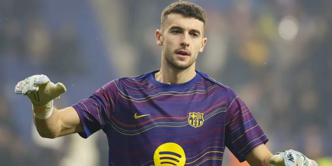 El Barça sale en Santander con Joan Garcia en la portería y con Bernal y Casadó en la medular