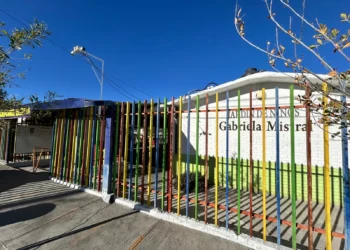 Congelada denuncia contra maestro acusado de abuso a menor