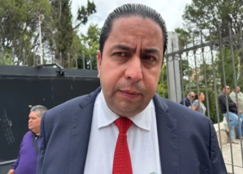 Así puedes ganar una casa, un carro o dinero en efectivo si pagas tu ejercicio vehicular en 2026