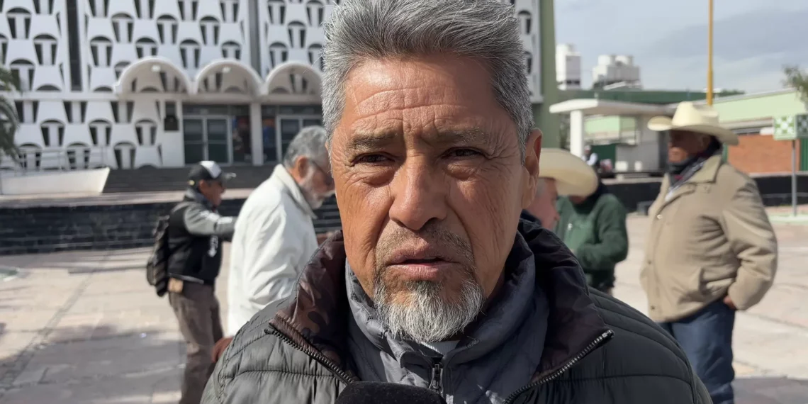 Pensionados se ampararon contra baja pensión del IMSS