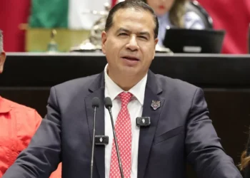 Buscan que comercios jamás trasladen al cliente el costo de las bolsas de acarreo