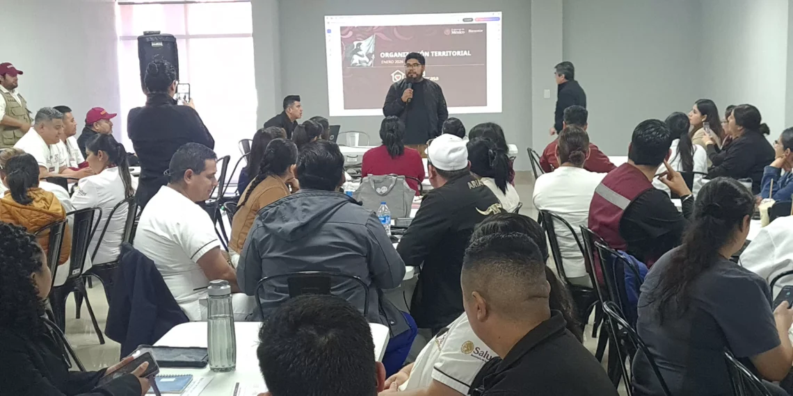 Capacitan a servidores de la salubridad con actualizaciones del programa salubridad Casa por Casa