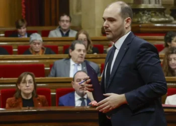 Dalmau reitera el compromís d’Illa amb la recaptació de l’IRPF