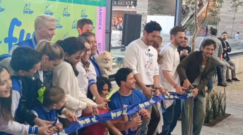 Juan Osorio, Nicola Porcella, Emilio Osorio y Daniel Elbittar inauguran bazar de FunPan en Cd Satélite
