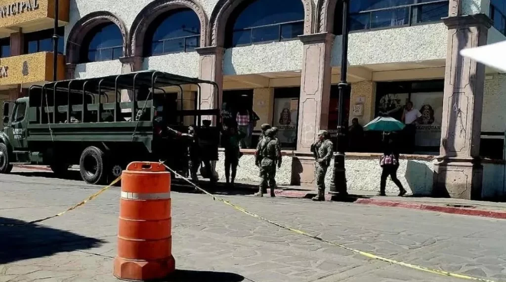 Temen enfermedades por falta de agua en Teoloyucan; van cuatro meses sin el trascendental líquido