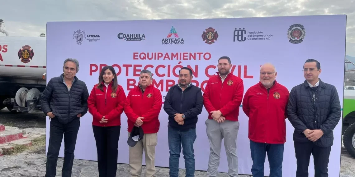 Entregan equipamiento a Estación 7 de Bomberos en Arteaga