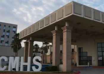 Mujer muere tras caer por escaleras en su casa en Saltillo