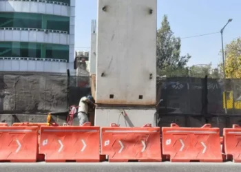 Afectan obras a Calzada de Tlalpan, ciudadanos piden moratoria urbana