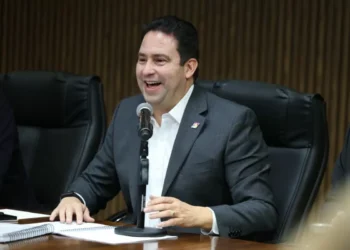 Cuatro integrantes del comunidad de Saltillo piden licencia para ir por cargos en elección