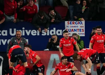 El Osasuna somete al Madrid y el Barça puede volver a cuerpo líder
